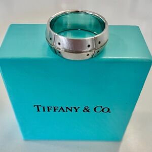 Men’s Ring- Tiffany Steam America collection